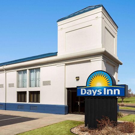 Days Inn By Wyndham Grand Island I-80 Doniphan Exterior foto