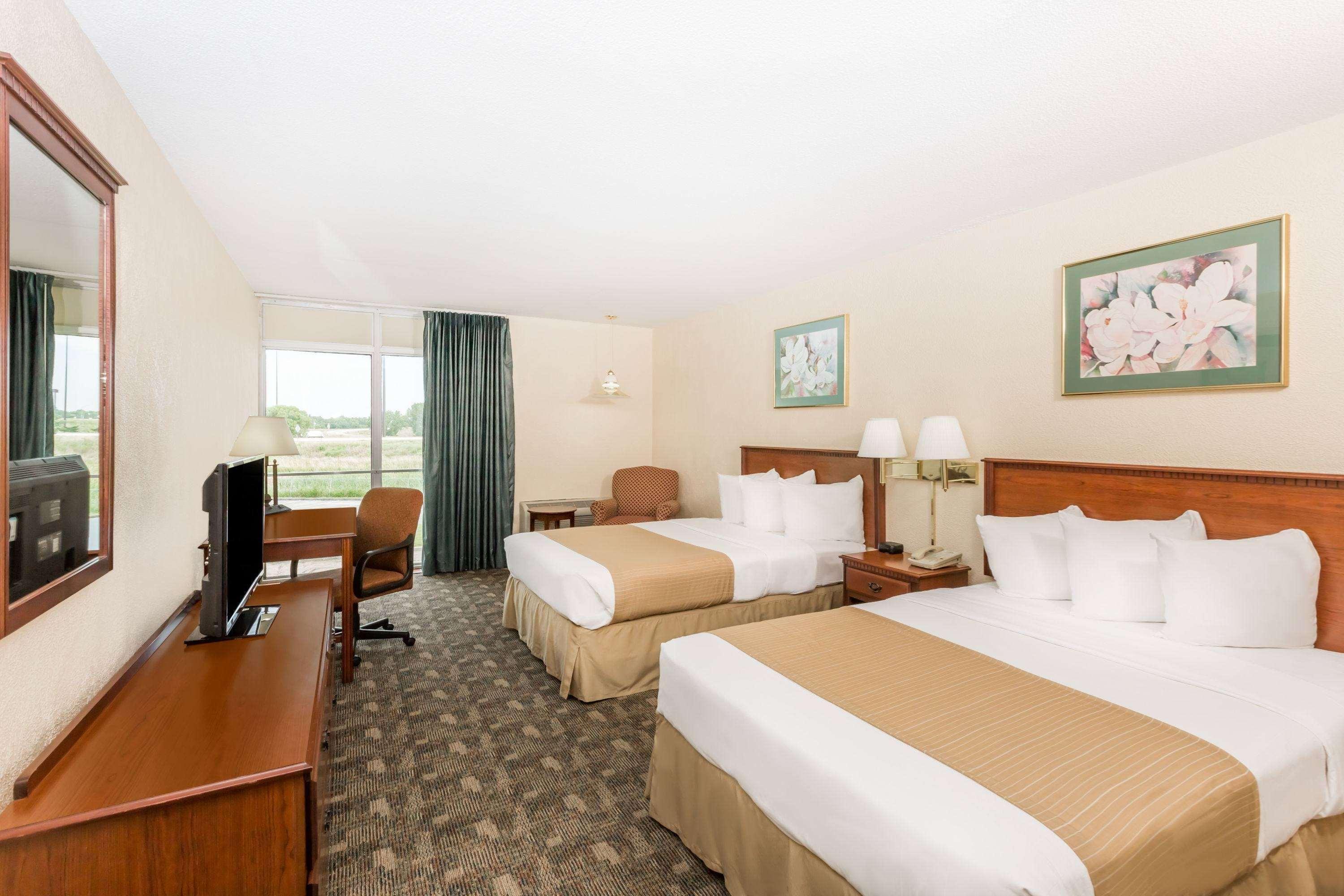 Days Inn By Wyndham Grand Island I-80 Doniphan Exterior foto