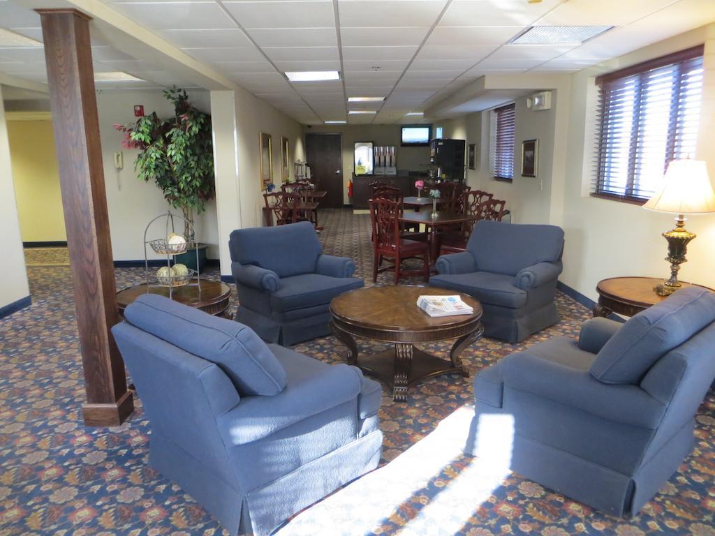 Days Inn By Wyndham Grand Island I-80 Doniphan Exterior foto